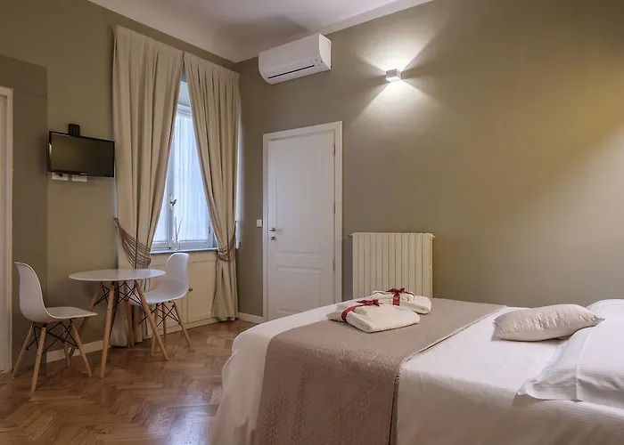 Residenza D'epoca Visacci Alojamento de Acomodação e Pequeno-almoço 5*