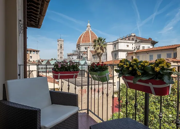 Alojamento de Acomodação e Pequeno-almoço Residenza D'epoca Visacci