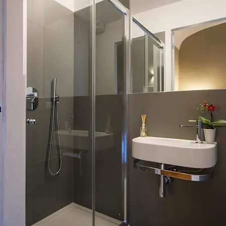 Residenza D'epoca Visacci Alojamento de Acomodação e Pequeno-almoço 5*